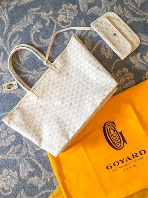 goyard boutique printemps|cheapest place to buy goyard.